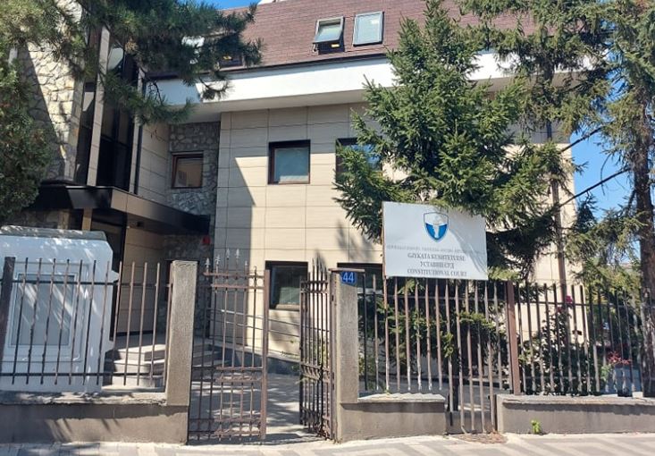 Sot përfundon masa e përkohshme e vendosur nga Gjykata Kushtetuese