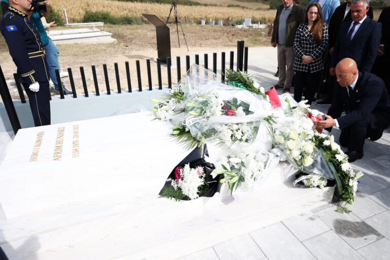 Haradinaj kujton rreshterin Afrim Bunjaku