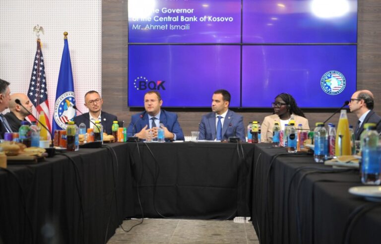 OEAK takohet me Guvernatorin Ismaili