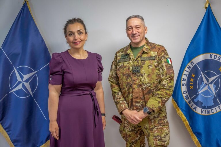 Gjeneral Barduani takon Presidenten Osmani