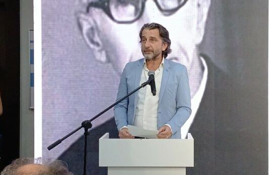 Ceremoni përkujtimore kushtuar ish-të burgosurve politik