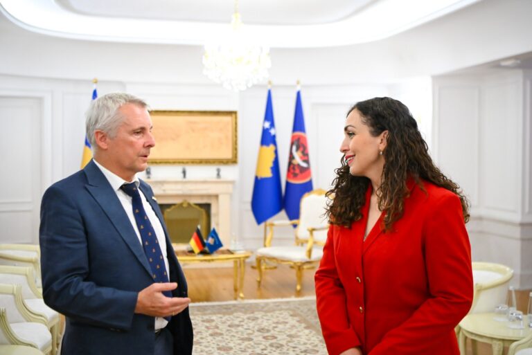Presidentja Vjosa Osmani priti në takim lamtumirës ambasadorin e Gjermanisë, Jörn Rohde