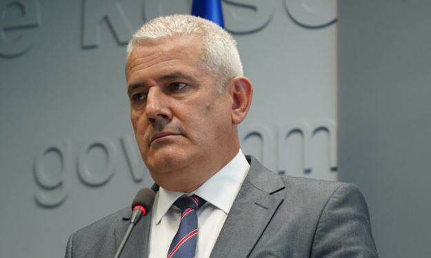 Sveçla: Municioni i armëve që u gjet sot ishte në pronën e Nemanja Radivojeviq