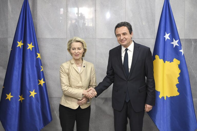 Kurti: KE-ja të dorëzojë pyetësorin për anëtarësim dhe dhënien e statusit të vendit kandidat për Kosovën