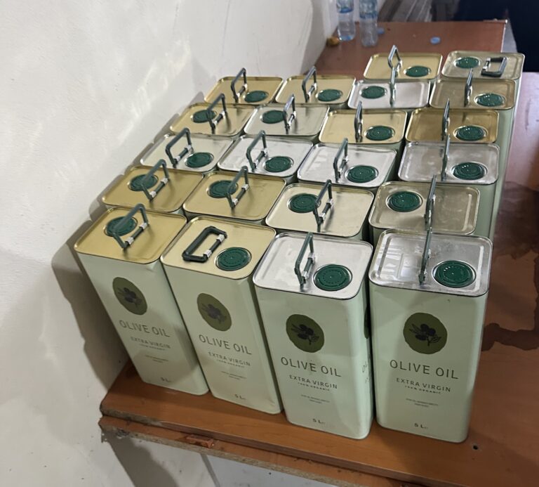 Ndalohen 110 litra vaj të padeklaruara në Vërmicë