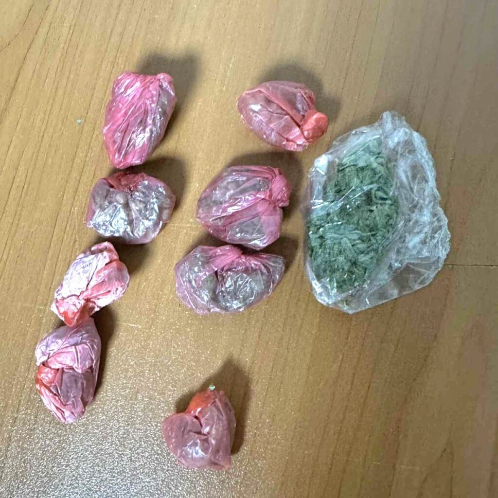 Arrestohet një person për posedim dhe shitblerje të substancave narkotike në Ferizaj