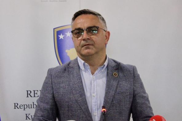 Tahiri: Korrupsion elektoral me paranë publike, qeveria për tri vjet injoroi ligjin