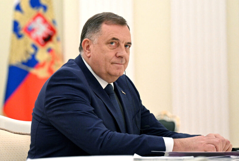 SHBA-ja e heq Millorad Dodikun nga lista e zezë