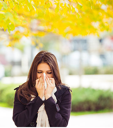 Stina e Alergjive të Forta – Si të Mbroheni nga Sëmundjet e Vjeshtës