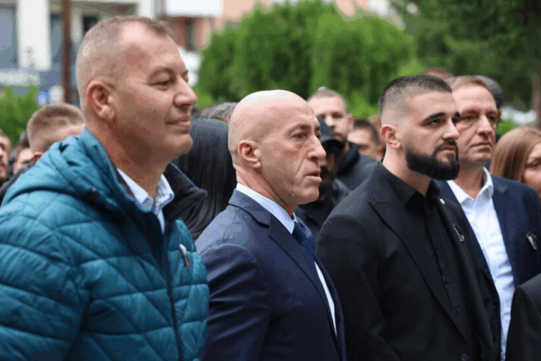 Haradinaj në përurimin e bustit të Yll Morinës