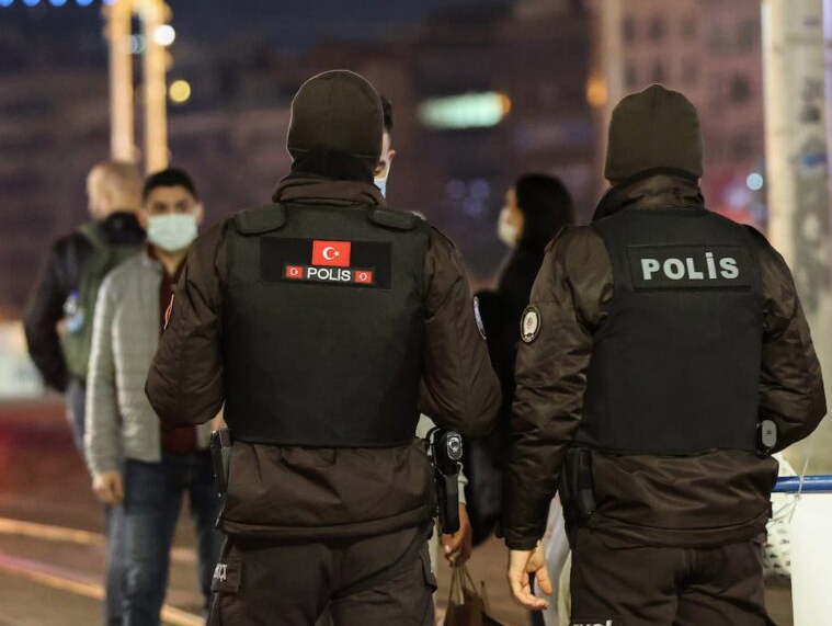 Operacion i madh kundër drogës në Turqi, arrestohen këngëtarë e aktorë të njohur