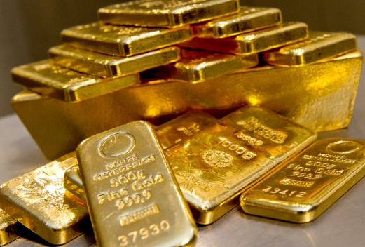 Çmimi i arit kaloi 4000 dollarë për herë të parë për shkak të situatës në SHBA