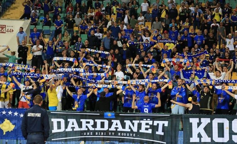 “Dardanët” në mbështetje të protestës së 17 tetorit në Tiranë