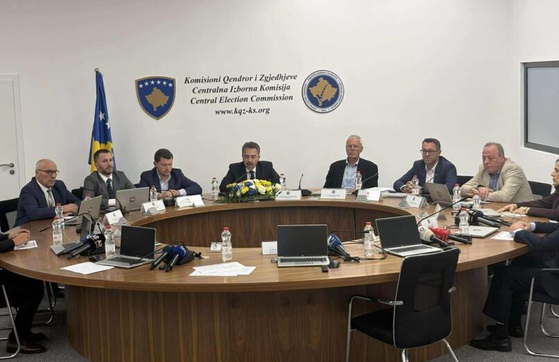 Mblidhet KQZ-ja, pritet të vendosë për fushatën zgjedhore të raundit të dytë