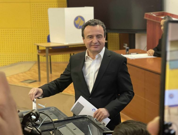 Kurti u bën thirrje qytetarëve për të ushtruar të drejtën e votës