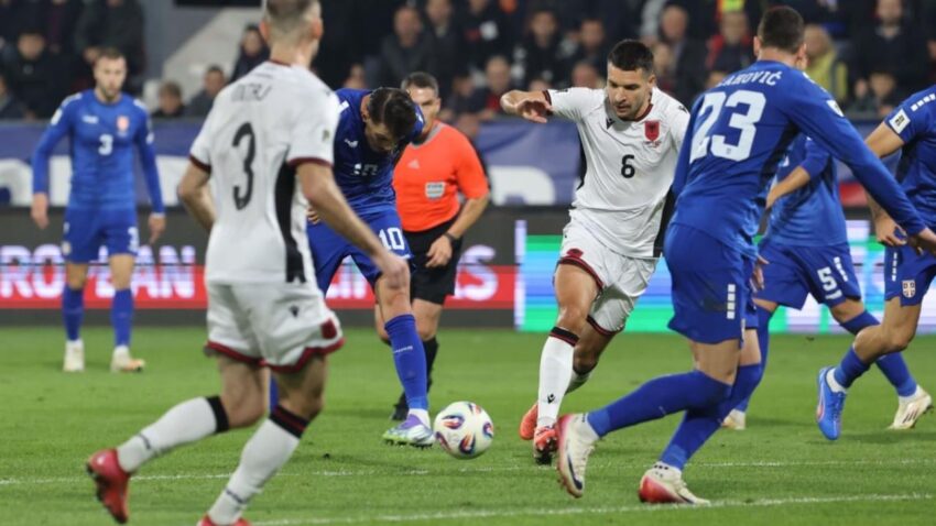 Mediat serbe: Shqipëria na largon nga Botërori