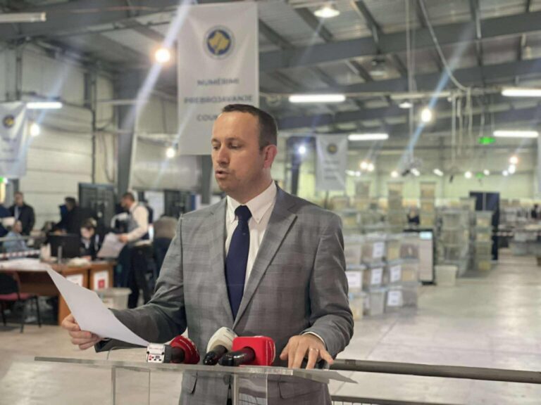 Elezi: Ka nisur procesi i numërimit të votave të dërguara nga diaspora