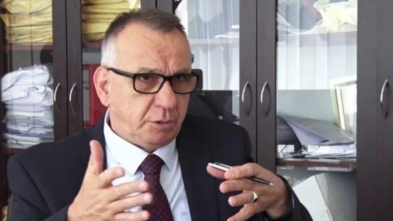 Hasani: Seanca e Kuvendit të Kosovës, e thirrur të dielën, jokushtetuese