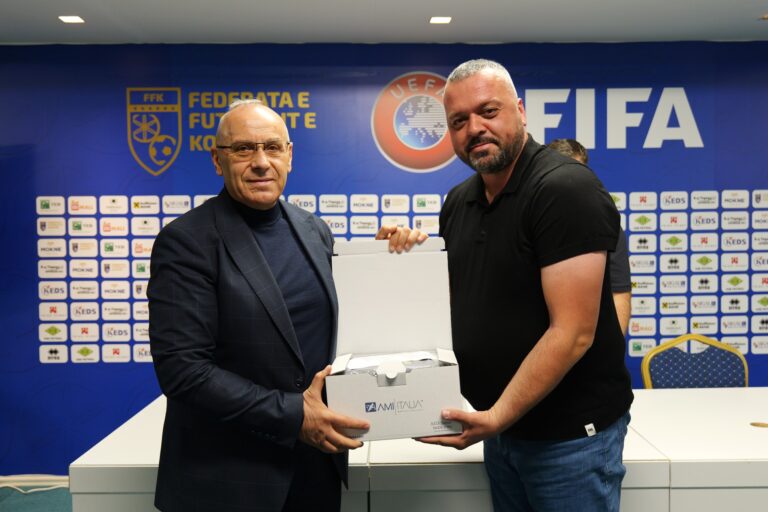 FFK shpërndan defibrilatorë modernë për klubet