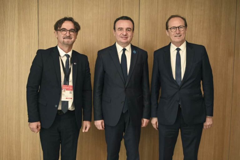 Kryeministri Kurti u takua me Kryetarin e Komisionit për Punë të Jashtme në Asamblenë Kombëtare të Francës, Bruno Fuchs