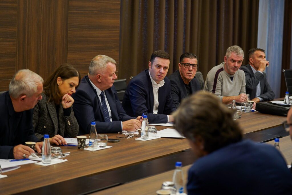 Abdixhiku në takim pune me kandidatët që kanë mbetur në balotazh