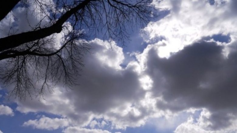 Moti kryesisht i vranët