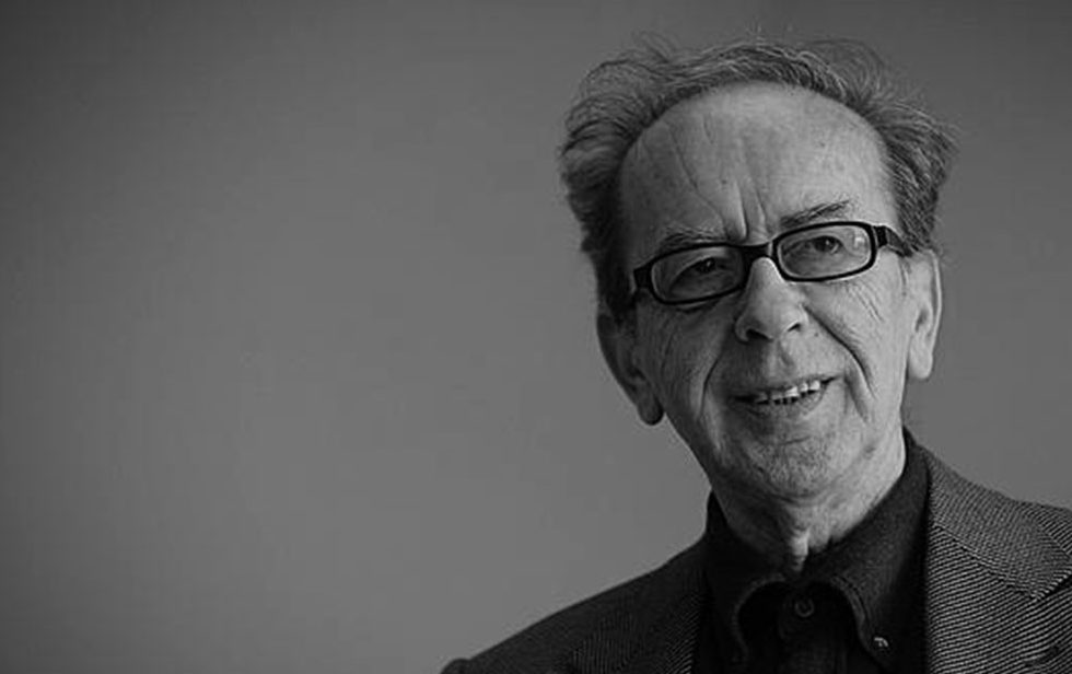 Parisi nderon Ismail Kadarenë, vendos pllakë përkujtimore në adresën ku banoi shkrimtari