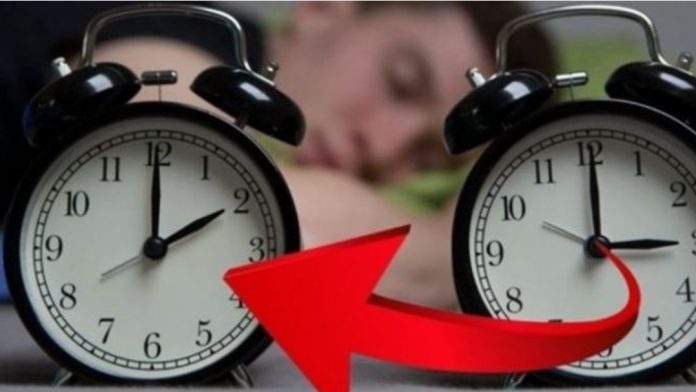 Nga kjo e diele do të flemë një orë më shumë, po kalojmë në orën e dimrit