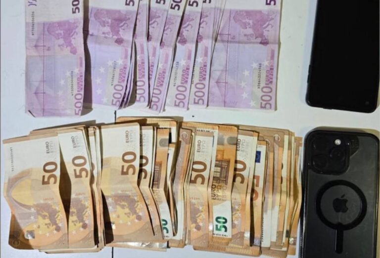 Kapen dy kosovarë me para të padeklaruara në kufirin e Morinës