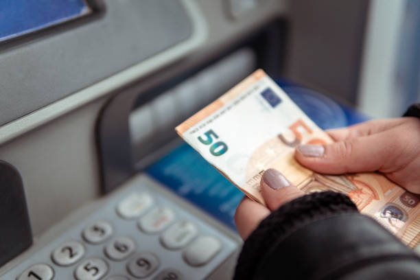 Hapet aplikimi për 100 eurot e studentëve