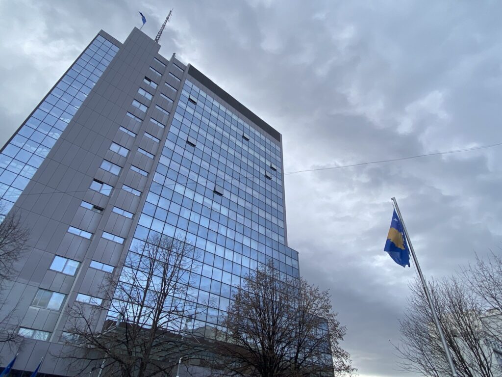 Kosova rrezikon të mbetet pa fonde nga Plani i Rritjes së BE-së, 61 milionë euro tashmë të humbura