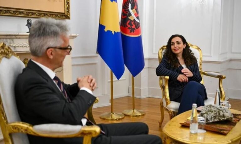  Ambasadori gjerman uron Osmanin për njohjen nga Siria