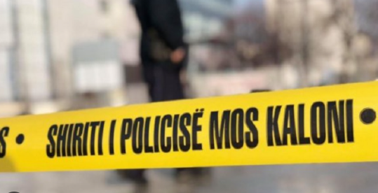 Të shtëna me armë në Drenas, plagoset një person