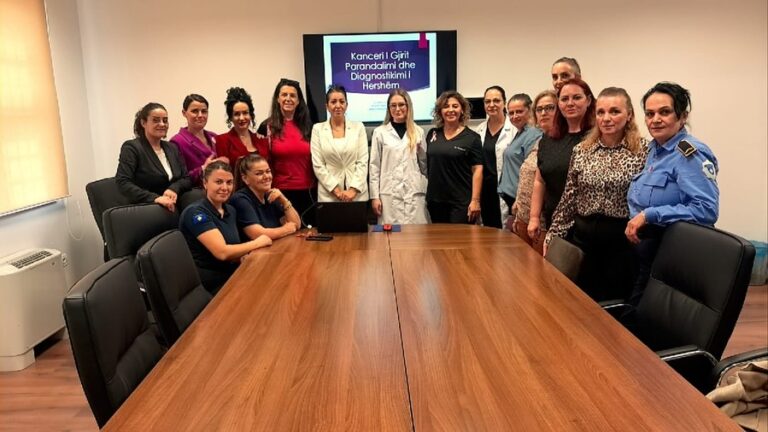 Ligjëratë ndërgjegjësuese për kancerin e gjirit në Qendrën e Paraburgimit në Prishtinë