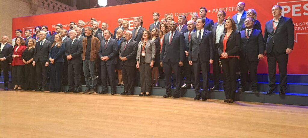 VETËVENDOSJE! bëhet anëtare e asociuar në organizatën e Partive së Socialistëve dhe Demokratëve Evropianë (PES)