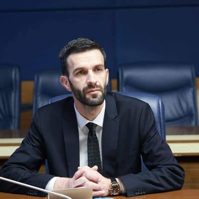 PDK zyrtarizon koalicionin me Eman Rrahmanin