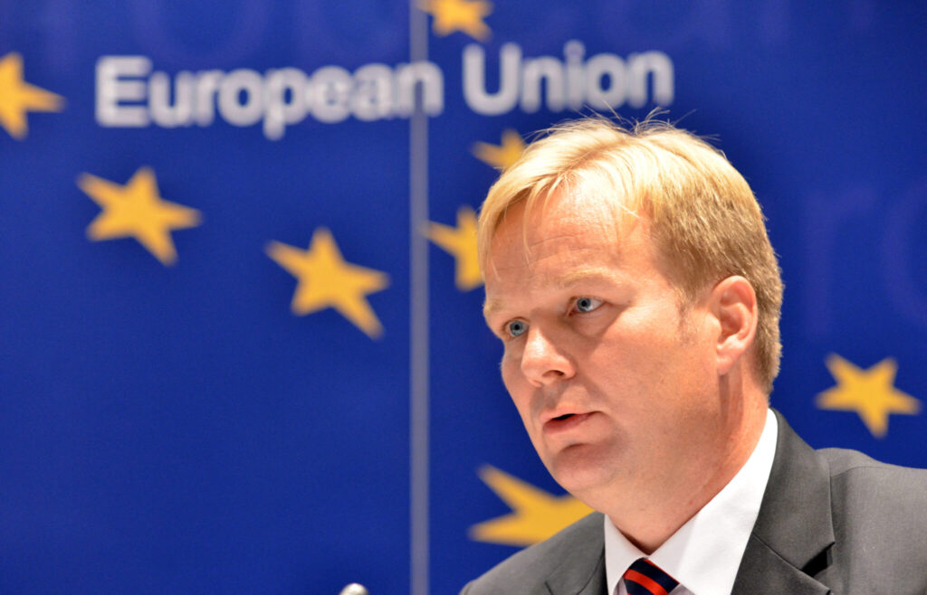 Kallas propozon vazhdimin e mandatit të Sorensen