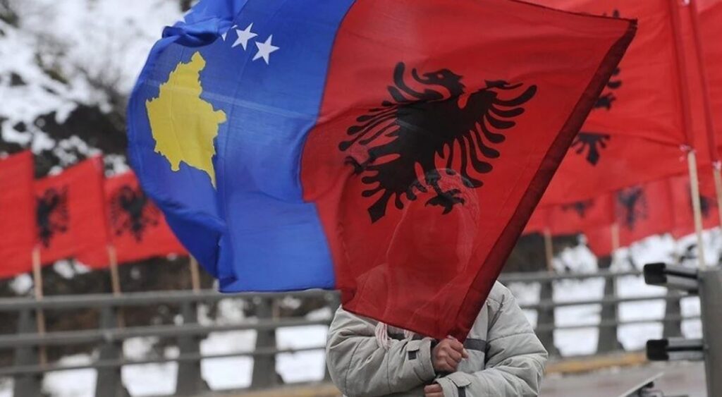 Kosovë, 28 Nëntori do të jetë ditë pushimi për administratën publike