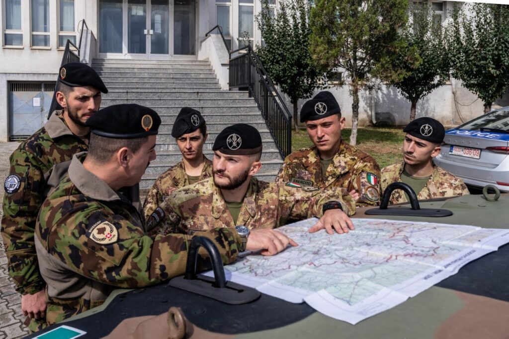 KFOR vazhdon patrullat për siguri dhe stabilitet në gjithë Kosovën