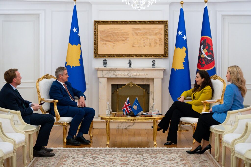 Osmani e Hargreaves diskutojnë për bashkëpunimin Kosovë–Mbretëri e Bashkuar