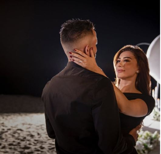 Melinda Ademi “godet” me një urim të veçantë dhe romantik