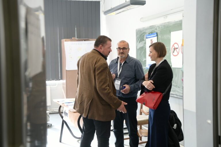 BE vëzhgon nga afër procesin zgjedhor në Prishtinë