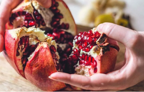 Shega, një frut që vjen me plot përfitime shëndetësore