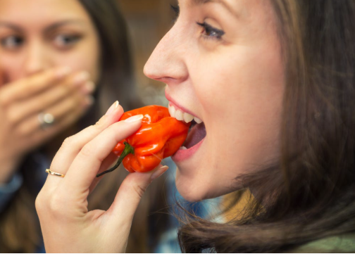 Probleme me gjumin? Asnjëherë mos hani ushqim djegës