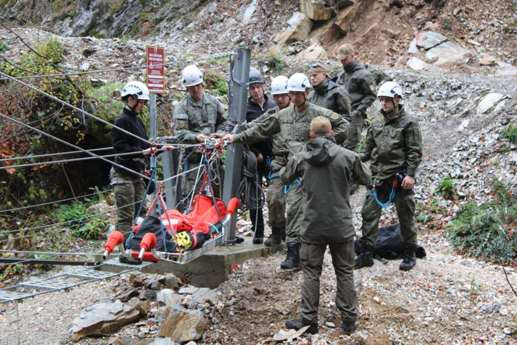 Të specializuar për operacione të Kërkim-Shpëtimit malor