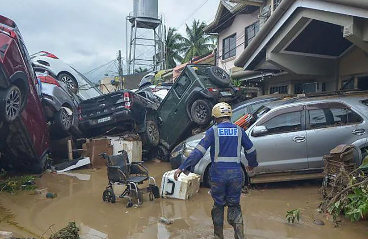 85 të vdekur nga tajfuni “Kalmaegi”në Filipine