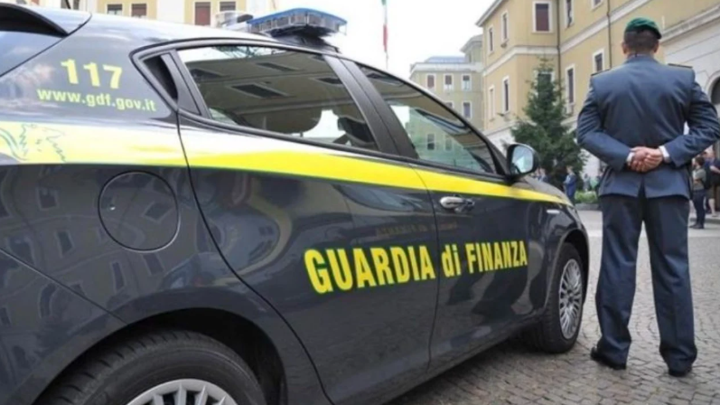 Çmontohet grupi kriminal në Itali, ndihmohej nga shtetas shqiptarë për të trafikuar drogë në disa vende