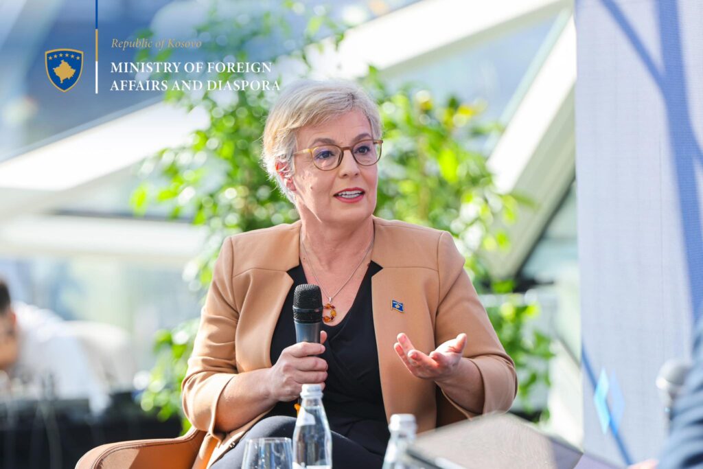 Ministrja Gërvalla ka udhëtuar për në Romë, merr pjesë në Konferencën e parë Ndërkombëtare të Italofonisë