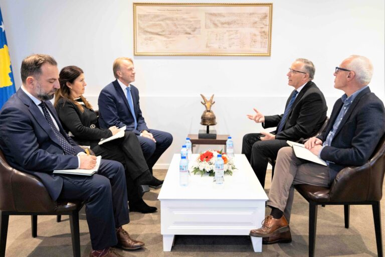 Orav uron Hamzën për zgjedhjen e tij si kryetar i PDK-së