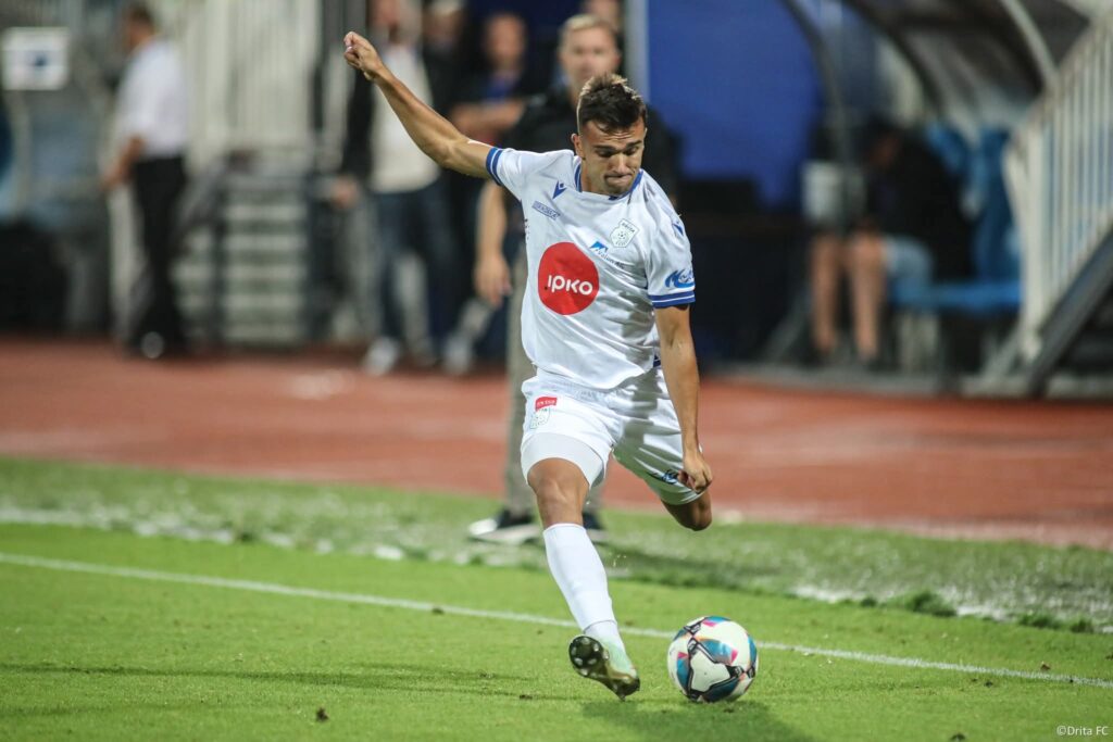 Blerton Sheji – arma sekrete e Dritës